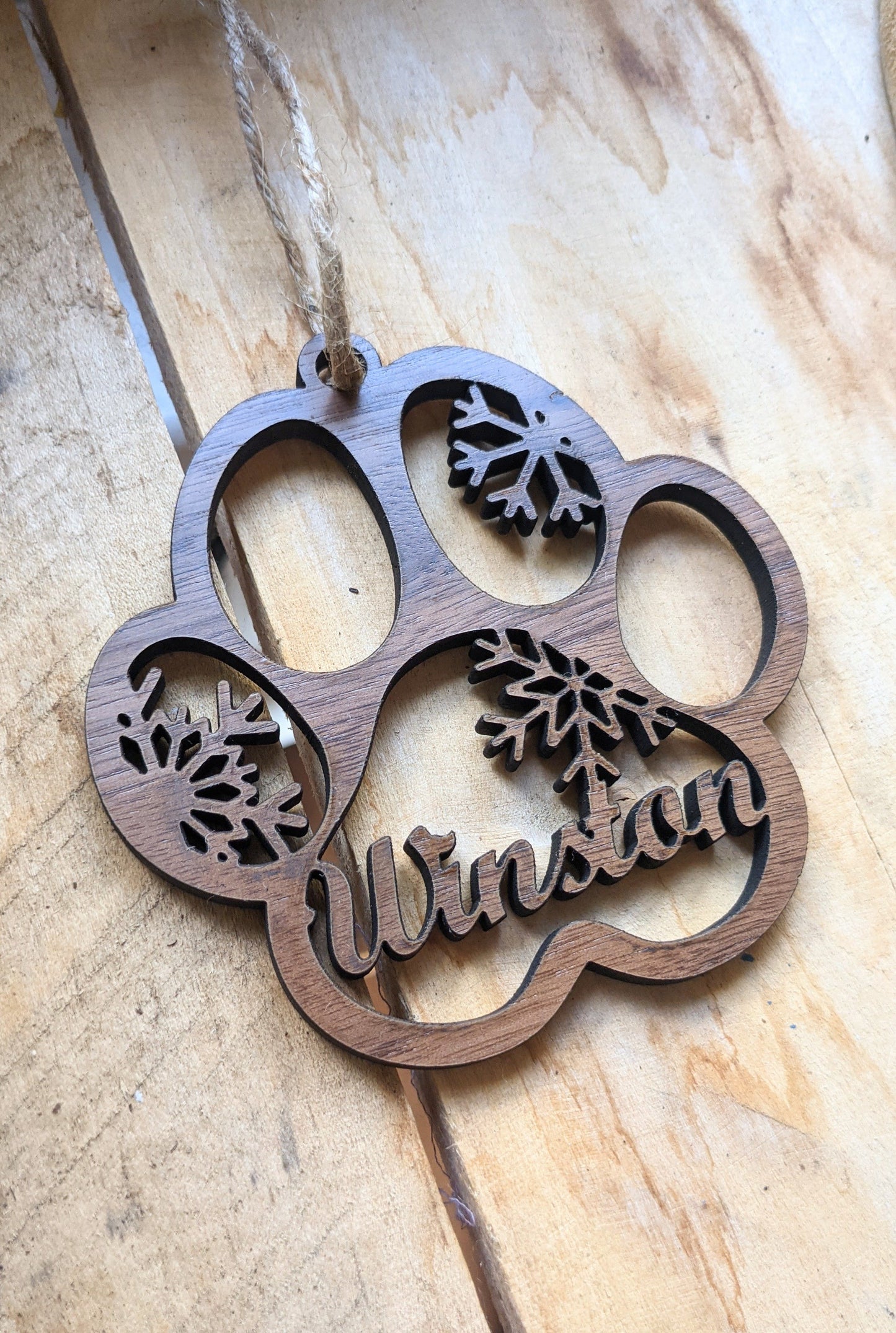 Walnut Ornament - Paw Print