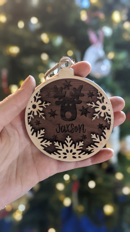 Walnut Ornament - Reindeer